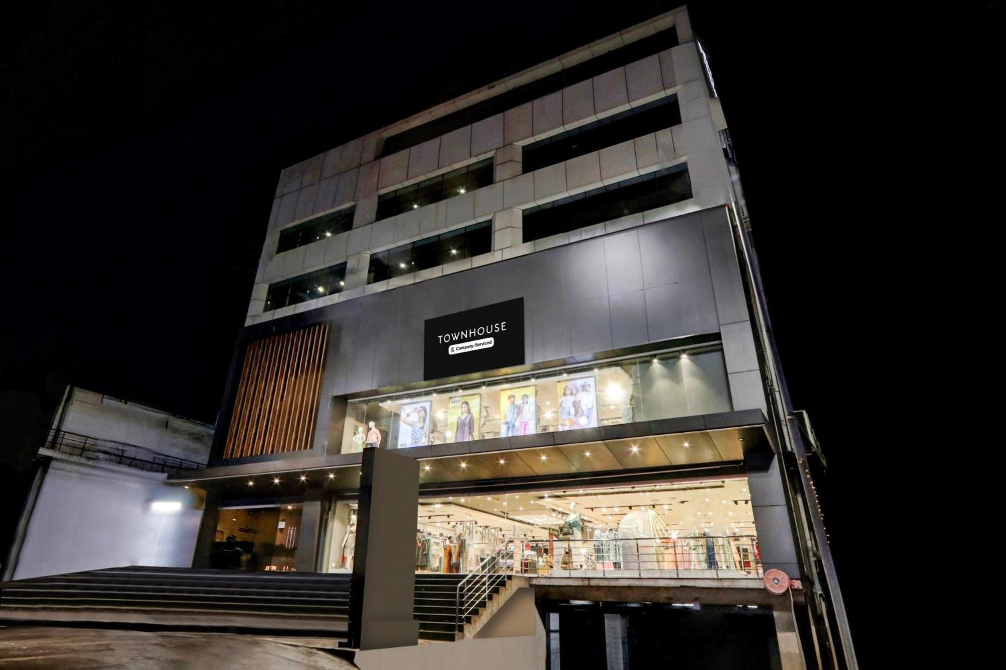 Hotel Super Townhouse Daba Garden Road Visakhapatnam Exterior foto