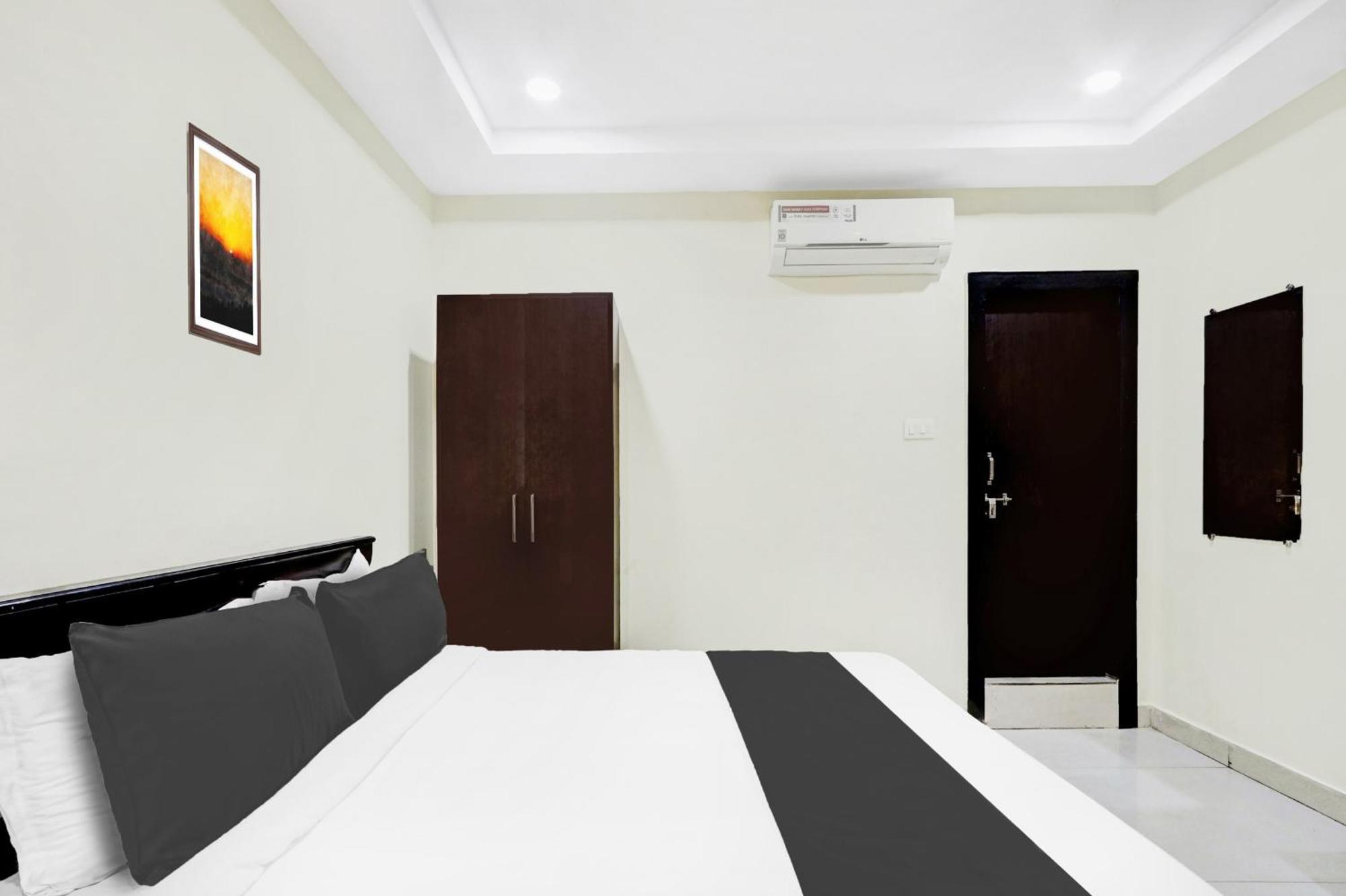 Hotel Super Townhouse Daba Garden Road Visakhapatnam Exterior foto
